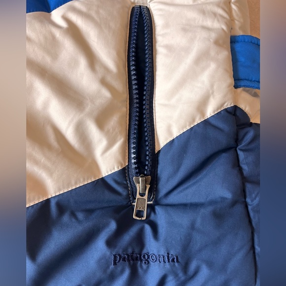 Patagonia puffer vest reversible size Medium - Picture 5 of 8